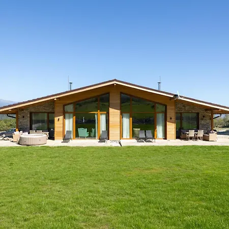 Villa Sofayla With Jacuzzi Near The Pirin Golf Resort *