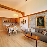 فيلة Sofayla Near The Pirin Golf *