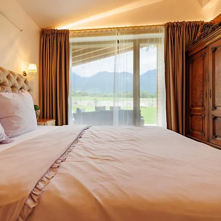 Sofayla Near The Pirin Golf Луксозна вила *